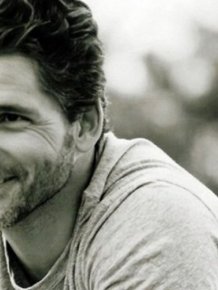 55 Hottest Celebrity Men