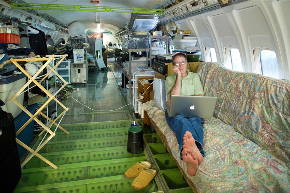 from-the-air-to-the-ground-an-airplane-house-others