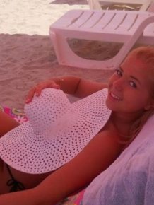 Pretty Romanian Girls