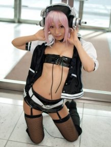Pretty Cosplay Girls from Japan