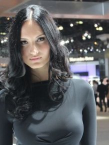 Girls of LA Auto Show