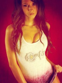 Courtney Ellis - hot private photos