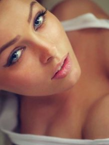 Beautiful Busty Girls