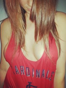 Babes without bras