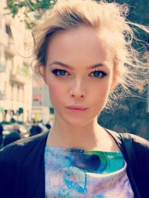 Random Cute Girls