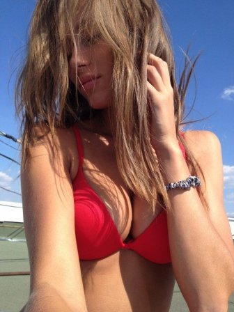 Hot girls in bikini