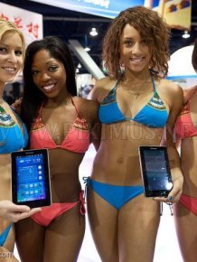 Girls from Consumer Electronics Show