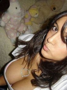 Sexy Girls With Large Chests 