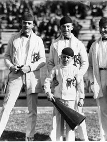 Cheerleaders Then and Now 