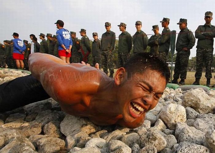 Taiwan Soldiers Training