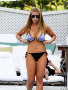 Jill Martin on the beach