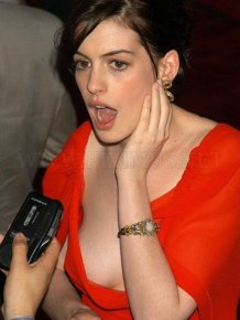 Celebrity Cleavage 
