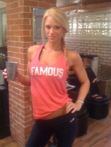 Tabi Klausen - sexy fitness model