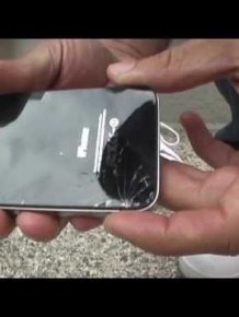 iPhone 4S vs. Samsung Galaxy S II Drop Test