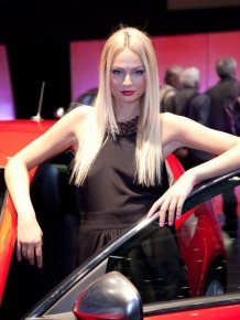 Girls of Geneva Motor Show 2012