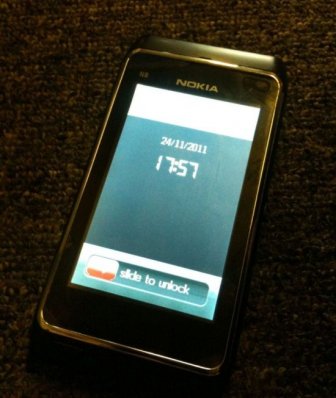 Chinese Fake Nokia N8 Phone Has a Fake HDMI Output