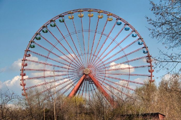 Abandoned Theme Parks