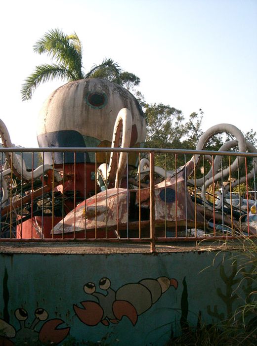 Abandoned Theme Parks