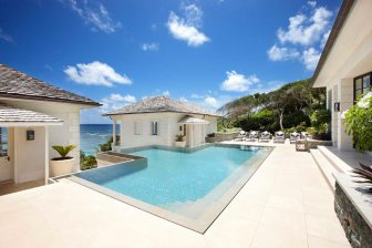 Exquisite villa on the Caribbean coast