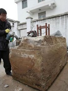 Incredibly Preserved 700-year-old Mummy Found in China  