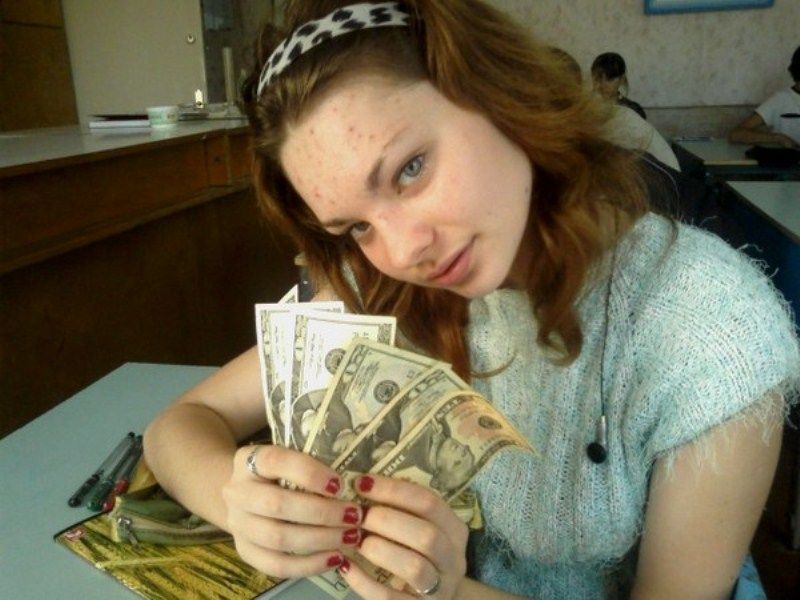 Russians Are Crazy for Cash 