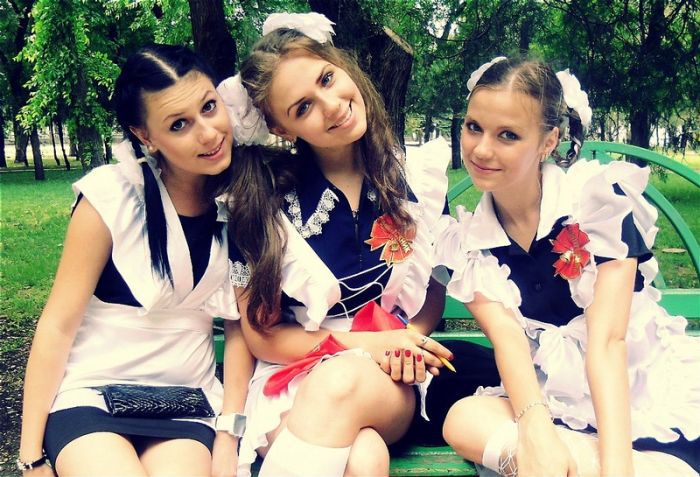 The Cutest 2012 Russian Graduates 