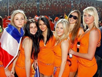 Euro 2012’s Gorgeous Female Fans