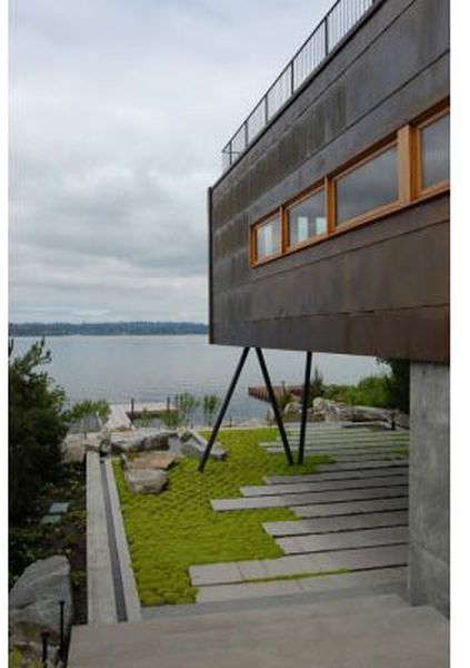 The Most Amazing Lake Houses