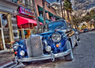 Retro vehicles - HDR