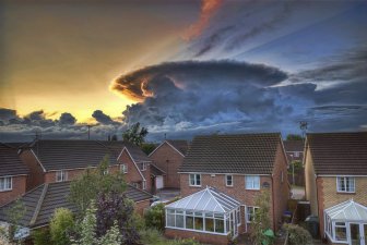 Awe-Inspiring Cloud Formations 