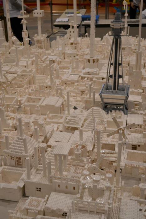 1.8 Million LEGO Bricks Used to Create Map of Japan
