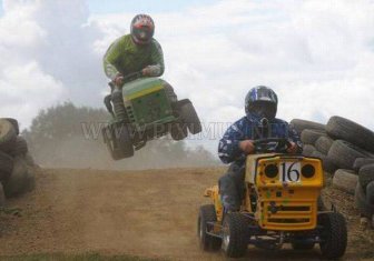 Lawnmower Racing