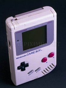 Evolution of Portable Game Consoles 