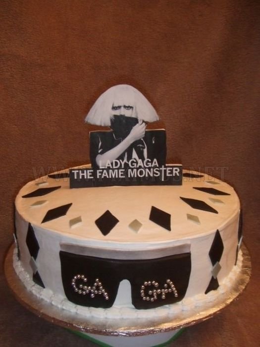 Lady Gaga Cakes 