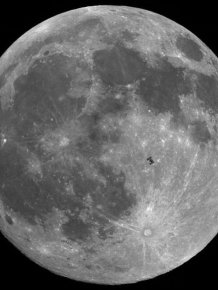 Fantastic Images of Moon Taken from Earth 