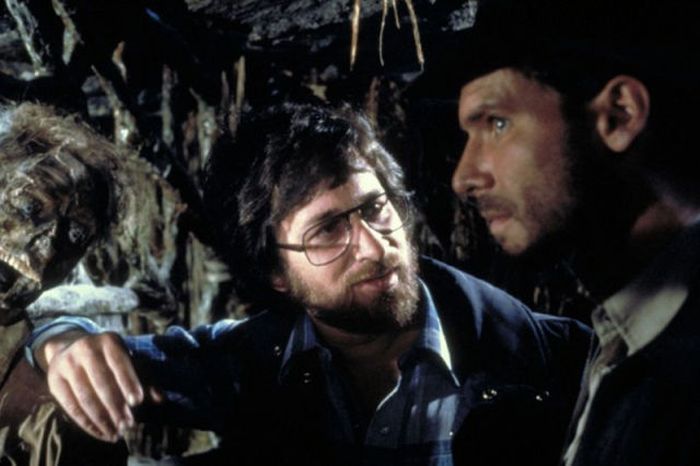 Behind the Scenes Photos of “Raiders of the Lost Ark”