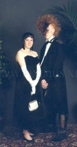 Funny '90s Prom photos 