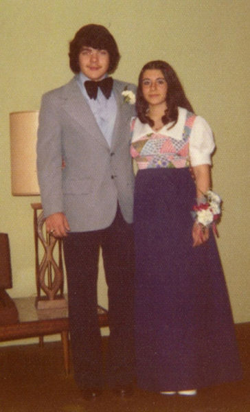 Awkward Prom Photos, part 2