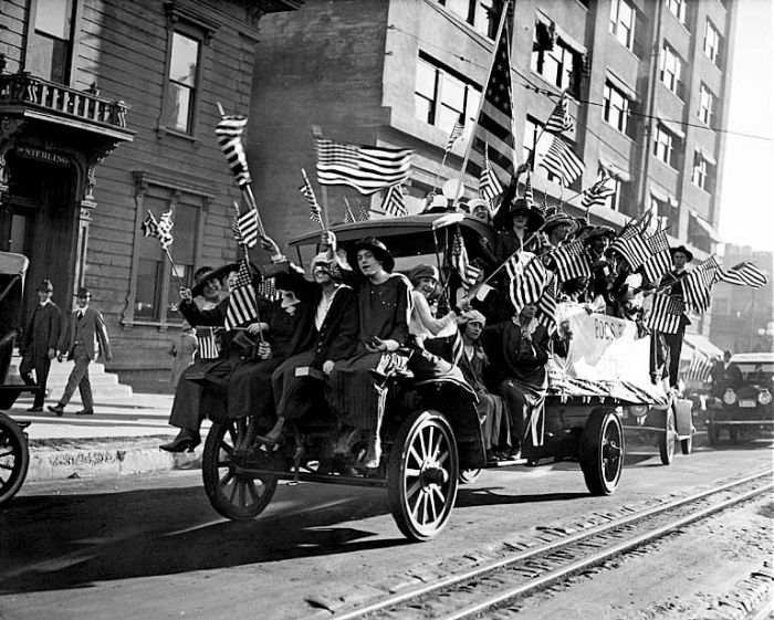 People Celebrating the End of World War I
