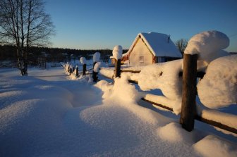 The Arctic Circle - the kingdom of snow and ice