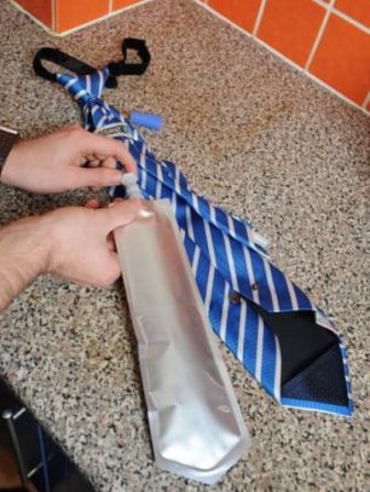 Flask Tie