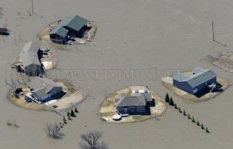 Incredible Red River Flood 