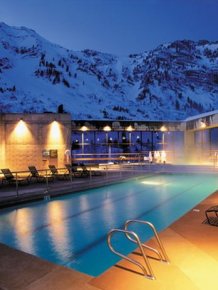 The Most Beautiful Winter Pools