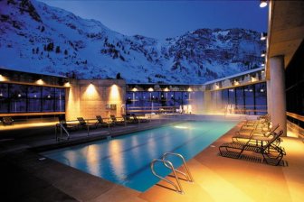 The Most Beautiful Winter Pools