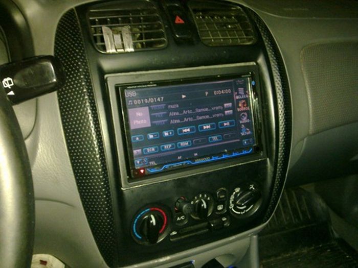Fake Car Radio to Protect the Real One