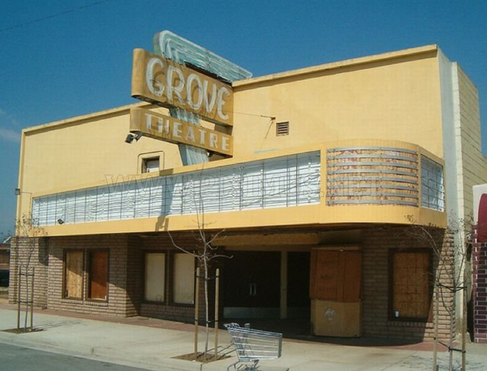Abandoned U.S. Theaters 