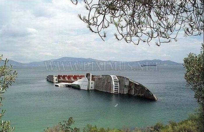 Abandoned and Wrecked Ships