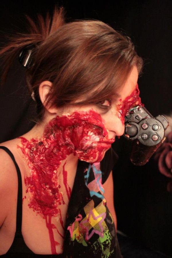 Zombie Gamer Girl