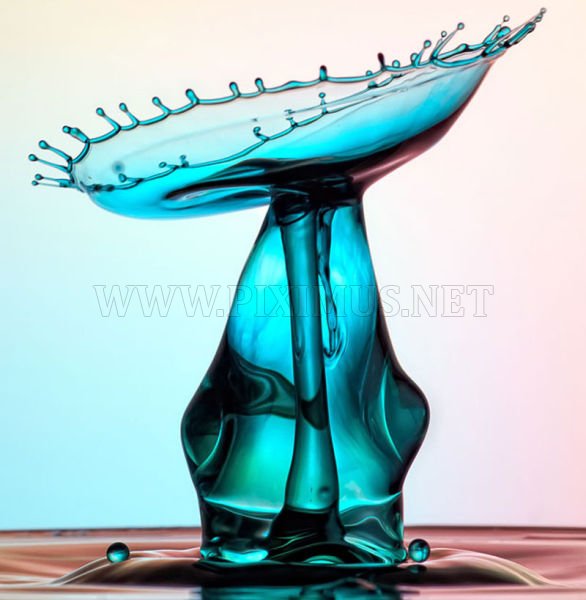 High-Speed Photography of Water Drops 