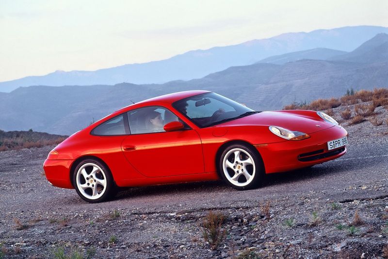 Porsche 911 celebrates its 50th anniversary